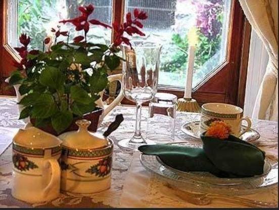Isaac Hilliard House Bed And Breakfast Pemberton Ristorante foto