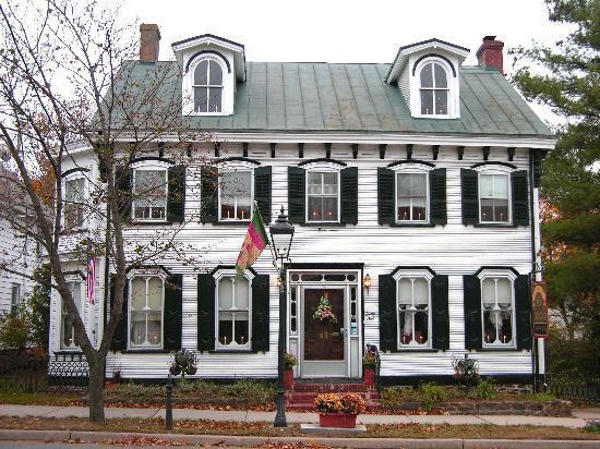 Isaac Hilliard House Bed And Breakfast Pemberton Esterno foto